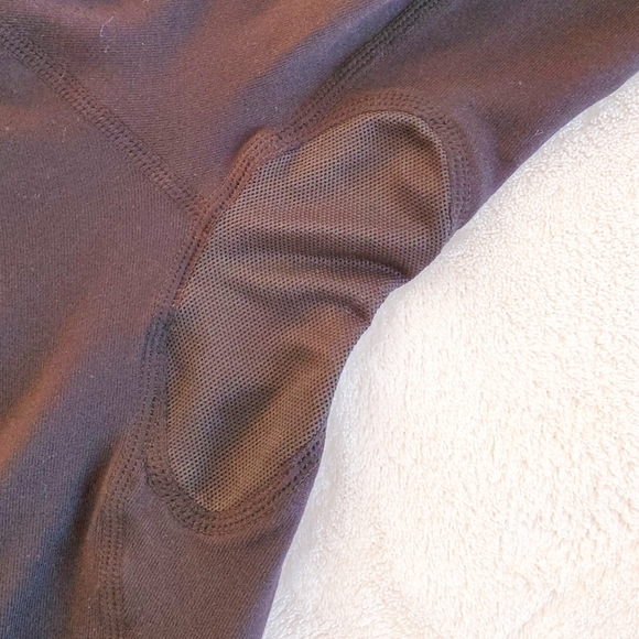 Nike Black 1/2 Zip Running Shirt - Picture 5 of 6